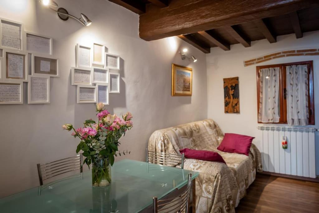 Monica Appartamento Con Giardino Al Ponte Vecchio Floransa Dış mekan fotoğraf