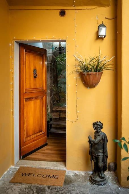 Monica Appartamento Con Giardino Al Ponte Vecchio Floransa Dış mekan fotoğraf